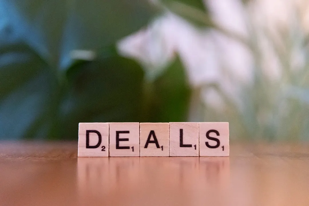 Alla studentrabatter hos Let's Deal