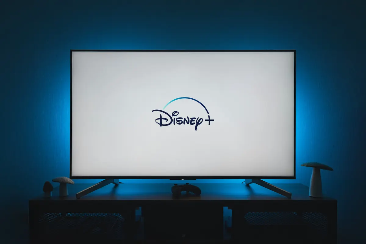 Erbjudande med studentrabatt från Disney+