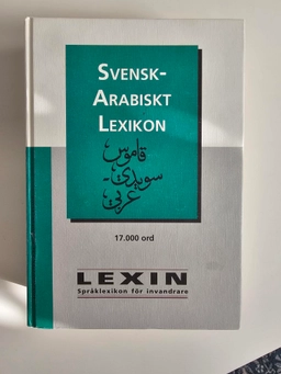 Svensk-Arabiskt Lexikon; Nael Y. Touqan, Sverige. Myndigheten för skolutveckling; 2003