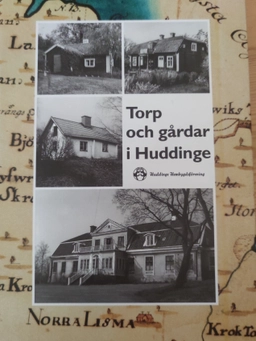 Torp och gårdar i Huddinge : en vandring genom seklerna i Huddinge hembygdsförenings regi under ledning av Elin Wenndahl; Elin Wenndahl, Ellert Ström, Huddinge hembygdsförening; 1999