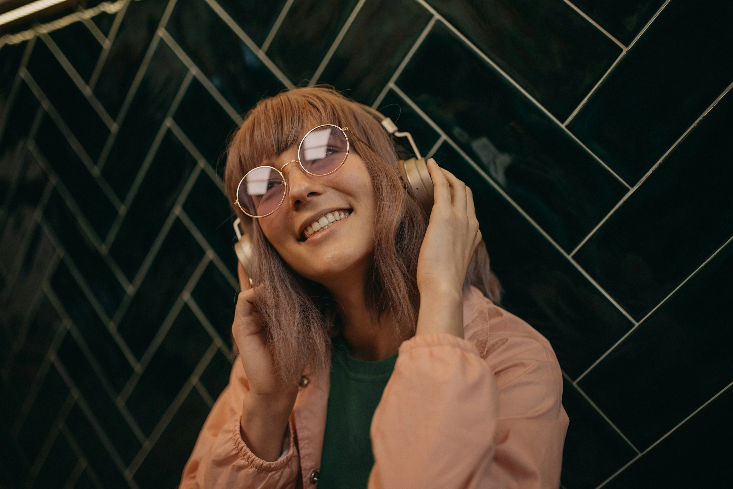 Erbjudande med studentrabatt från Podme, Storytel & Viaplay - prova 30 dagar kostnadsfritt