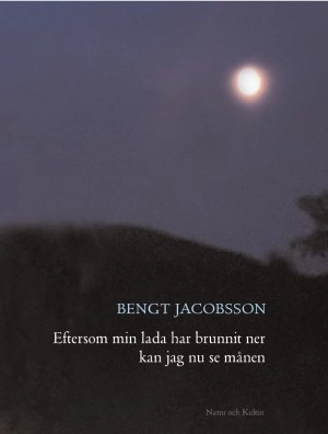 Eftersom min lada har brunnit ner kan jag nu se månen