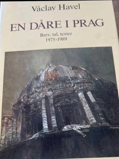 En dåre i Prag : brev, tal, texter 1975-1990; Václav Havel; 1990