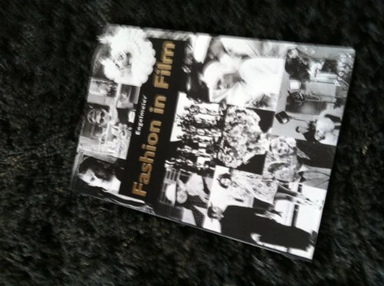 Fashion in film; Régine Engelmeier, Peter W. Engelmeier; 1997