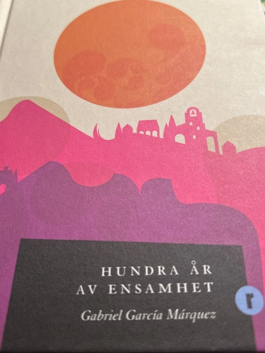 Hundra år av ensamhet; Gabriel García Márquez; 2012