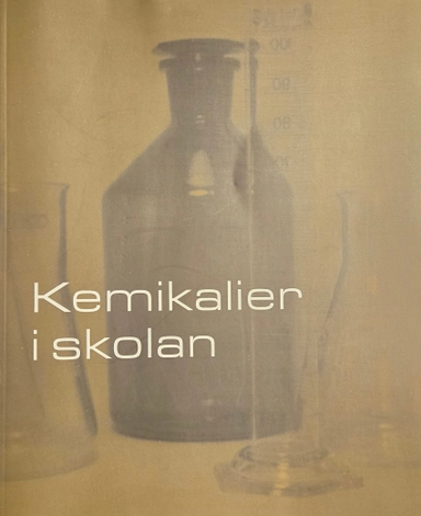 Kemikalier i skolan; Annika Hellberg, Sverige. Arbetarskyddsstyrelsen, Sverige. Arbetsmiljöverket
(senare namn), Sverige. Arbetsmiljöverket; 1999