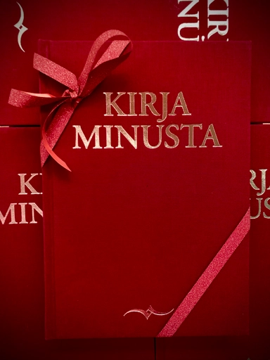 Kirja minusta - 300 kysymystä jotka auttavat sinua kirjoittamaan oman elämäsi tarinan; Stefan Ekberg; 2017