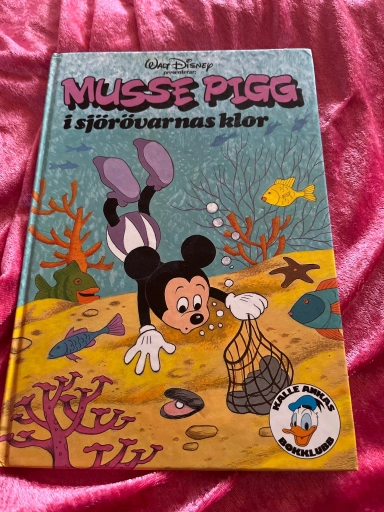 Musse Pigg: i sjörövarnas klor
