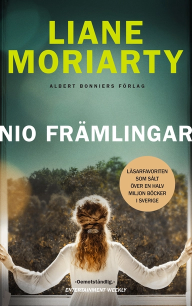 Nio främlingar; Liane Moriarty; 2019