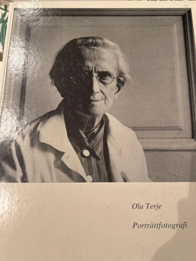 Porträttfotografi; Ola Terje; 1981