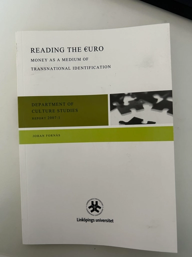 Reading the Euro : money as a medium of transnational identification