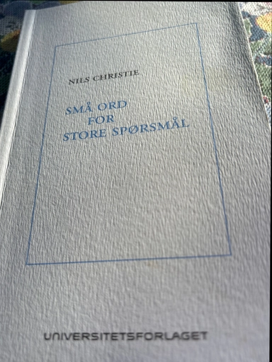 Små ord for store spørgsmål