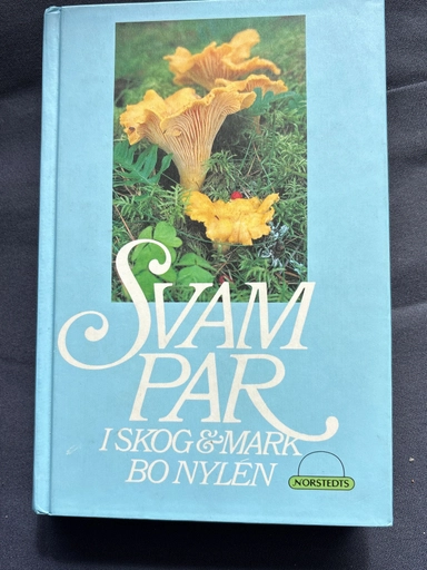 Svampar i skog & mark