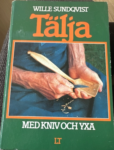 Tälja med kniv och yxa