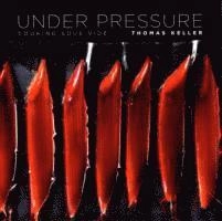 Under pressure : cooking sous vide