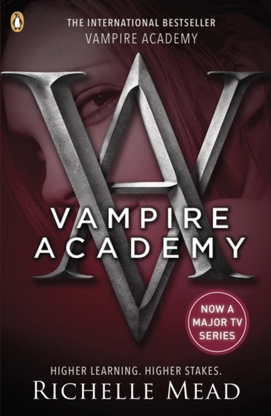Vampire Academy; Richelle Mead; 2009