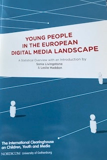 Young people in the European digital media landscape : a statistical overview with an introduction