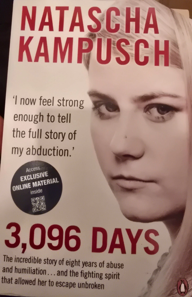 3,096 days; Natascha Kampusch, Heike Gronemeier, Corinna Milborn, Jill Kreuer; 2010