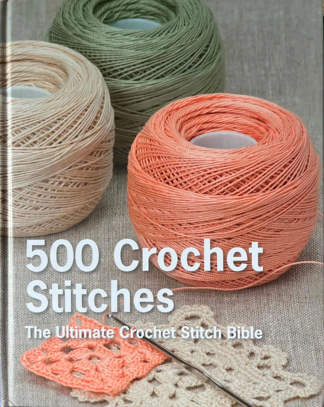 500 Crochet Stitches; Pavilion Books; 2015