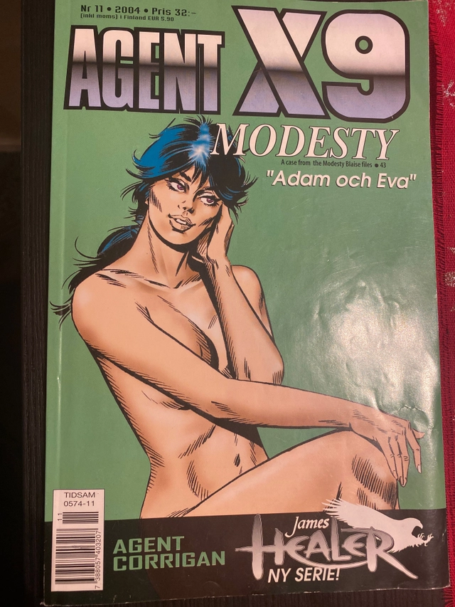 AgenT X9 MODESTY; James Healer; 2004