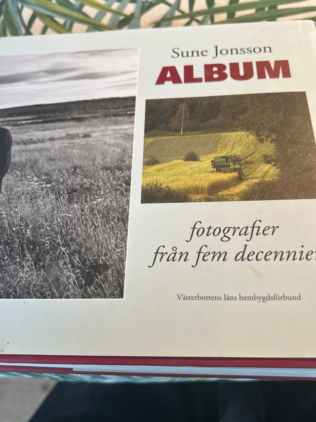 Album : fotografier från fem decennier; Sune Jonsson; 2000