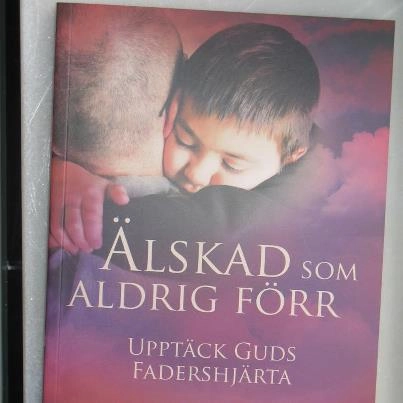 Älskad som aldrig förr; Ken Symington; 2012