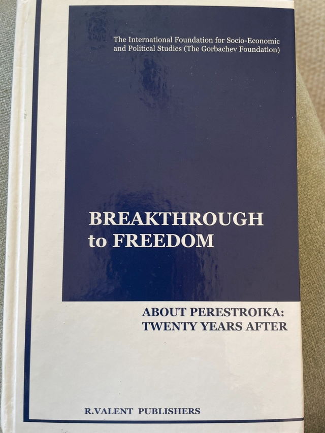 Breakthrough to Freedom. About Perestroika: Twenty years after ; Viktor Kuvaldin; 2009