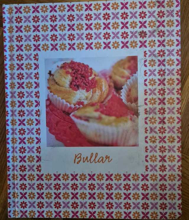 Bullar; Linnéa Seidel; 2009