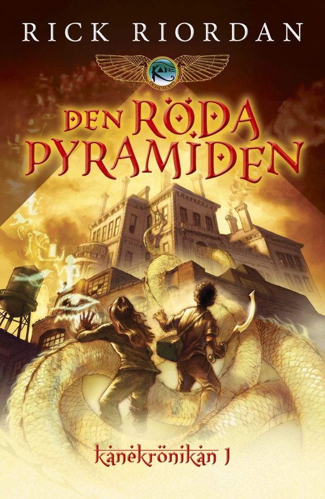 Den röda pyramiden; Rick Riordan; 2015