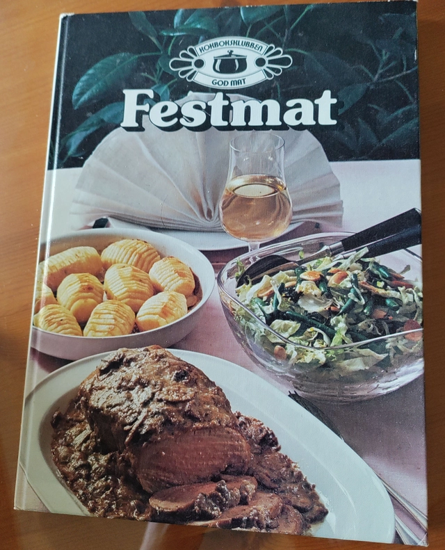 Festmat; Eva Hovberg; 1983