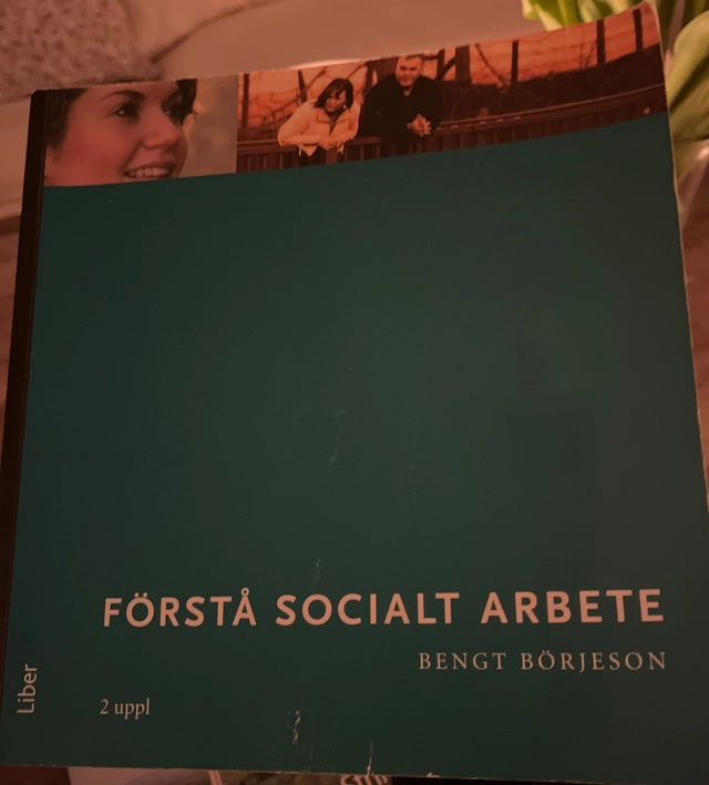 Förstå socialt arbete accesskoder till eLabb - Etikett; 2010