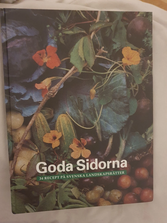 Goda sidorna : [34 recept på svenska landskapsrätter]; Björn Halling; 1994