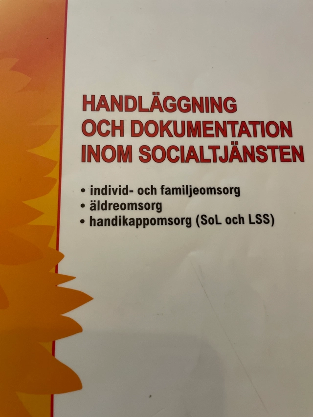 Handläggning och dokumentation inom socialtjänsten : [individ- och familjeomsorg, äldreomsorg, handikappomsorg (SoL och LSS)]; Sverige. Socialstyrelsen, Sverige. Medicinalstyrelsen; 2008