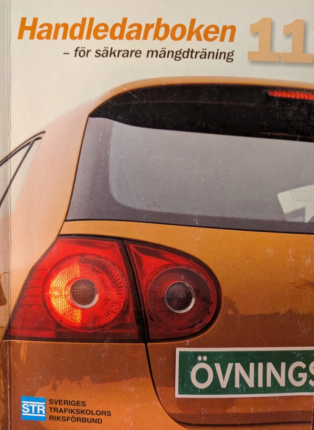 Handledarboken för säkrare mängdträning ; STR; 2010