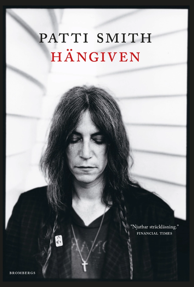 Hängiven; Patti Smith; 2018
