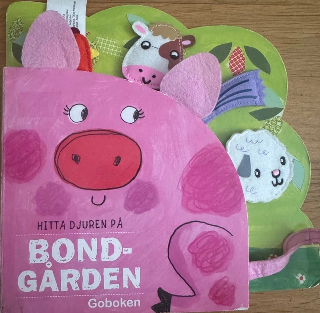 Hitta djuren på bondgården; Goboken; 2015