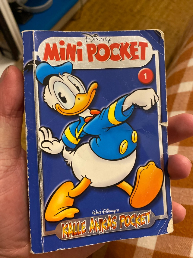 Kalle Ankas minipocket 01 (lite trasig baksida); Barbro Andersson; 2005