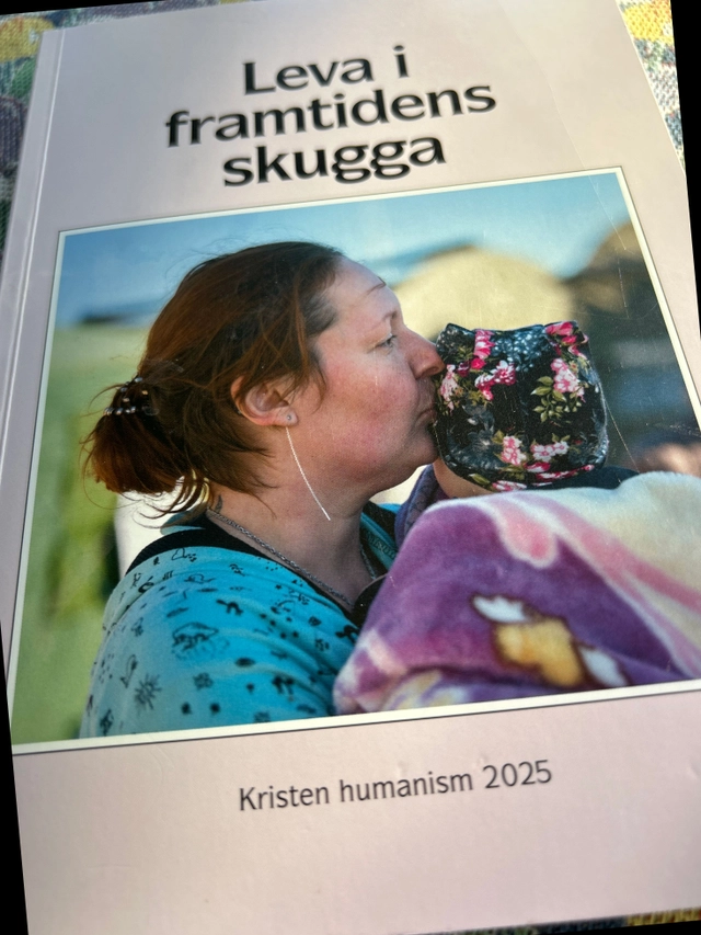 Leva i framtidens skugga Kristen humanism 2025; Dag Tuvelius; 2024