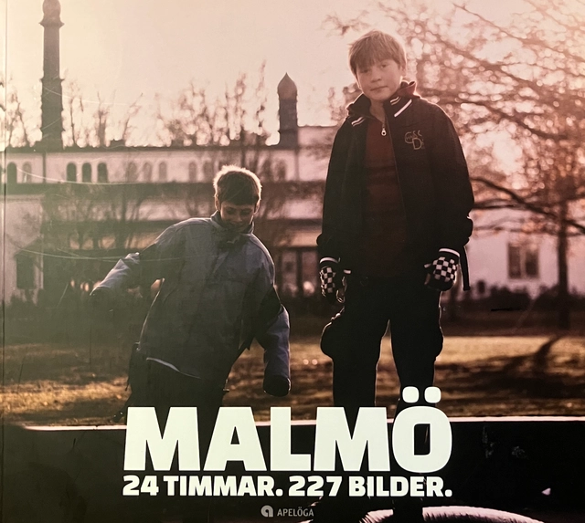 Malmö : 24 timmar, 227 bilder; Adam Haglund, Elva-elva-elva (projekt); 2012