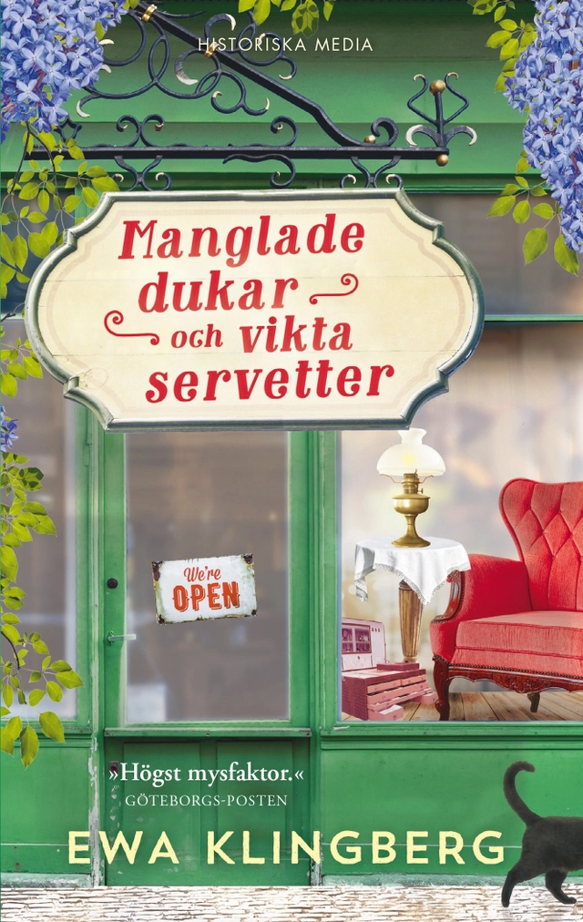 Manglade dukar och vikta servetter; Ewa Klingberg; 2018