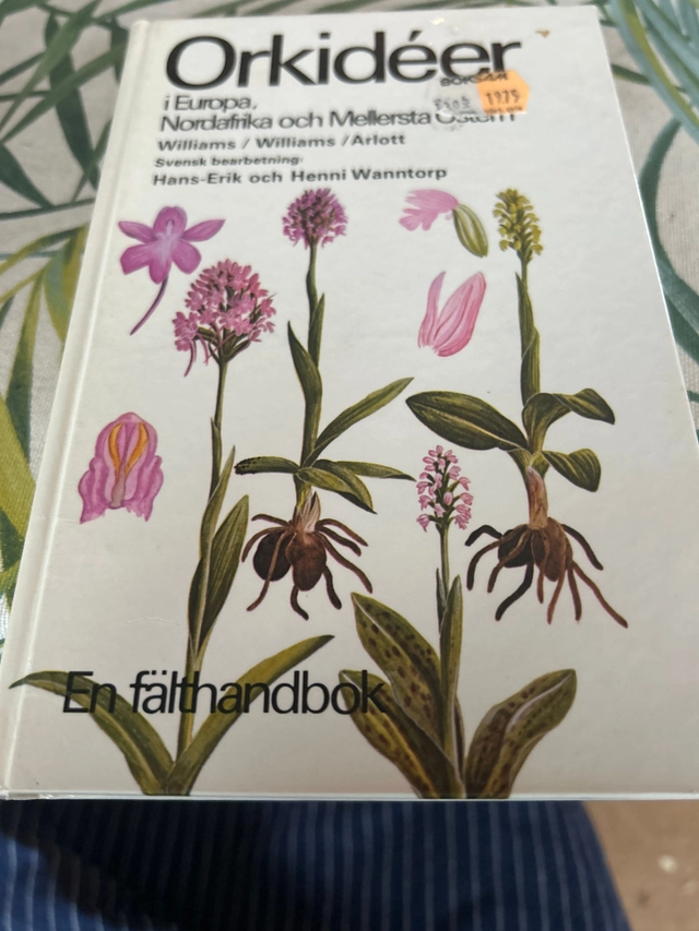 Orkidéer i Europa, Nordafrika och Mellersta Östern : [en fälthandbok]; John G. Williams; 1978