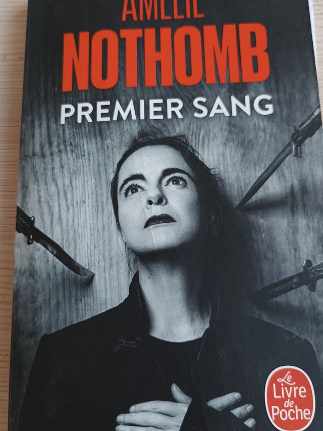 Premier sang : roman; Amélie Nothomb; 2022