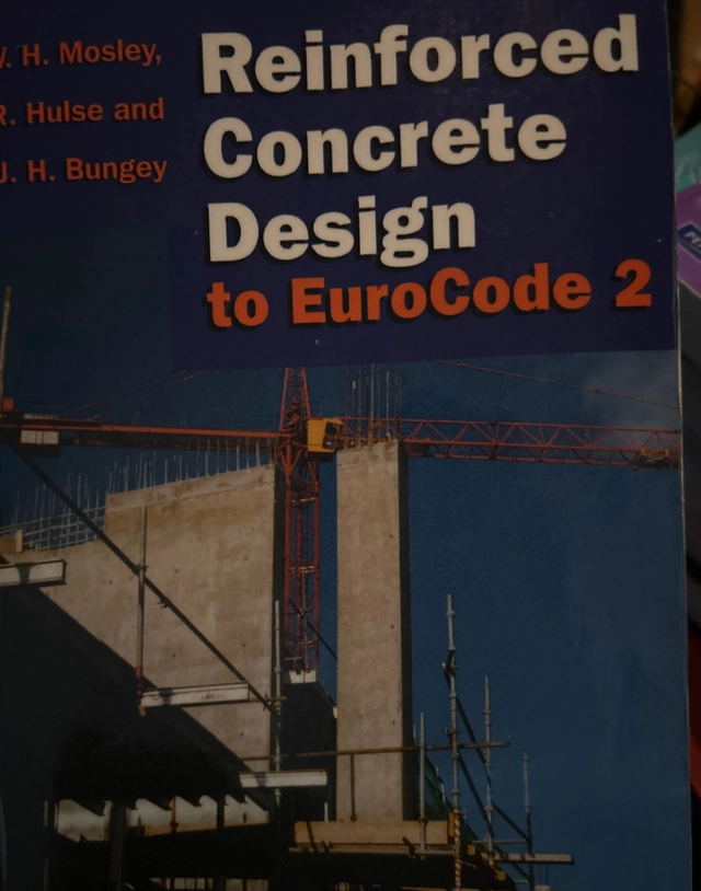 Reinforced Concrete Design to Eurocode 2 - Softcover; Mosley, Hulse, Bungey; 1996