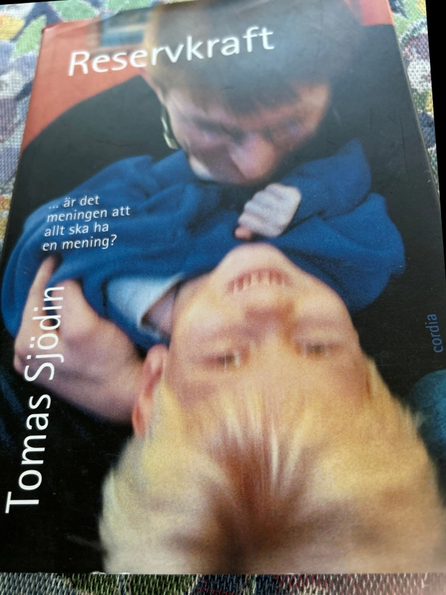 Reservkraft; Tomas Sjödin; 2001