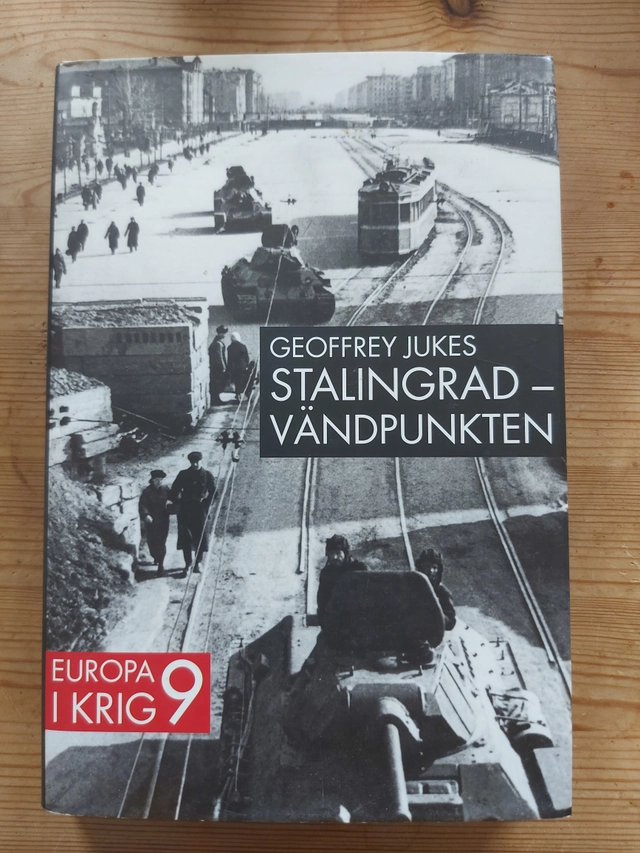 Stalingrad - vändpunkten; Geoffrey Jukes; 2006
