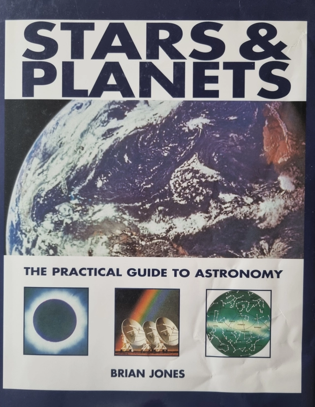 Stars & Planets - The practical guide to astronomy; Brian Jones; 1997