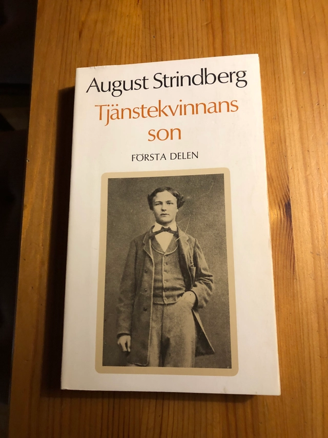Strindberg, A/Tjänstekvinnans son i  po; A Strindberg; 1986