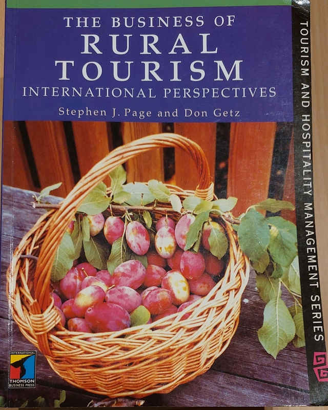 The business of rural tourism : international perspectives; Stephen J. Page; 1997