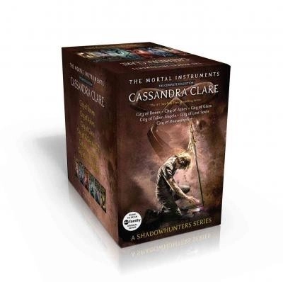 The Mortal Instruments Slipcase; Cassandra Clare; 2014