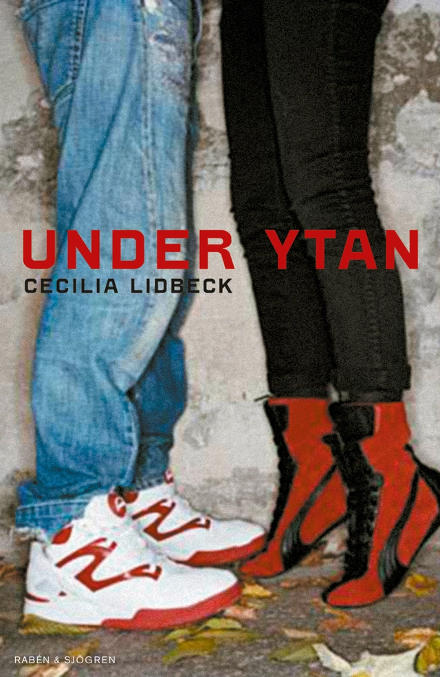Under ytan; Cecilia Lidbeck; 2004